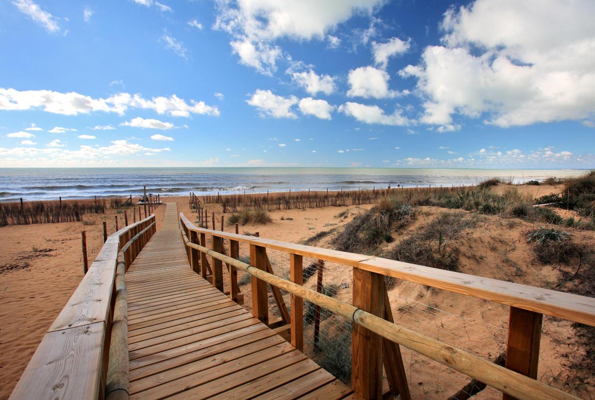 Barcelo Punta Umbria Beach Resort Exterior foto